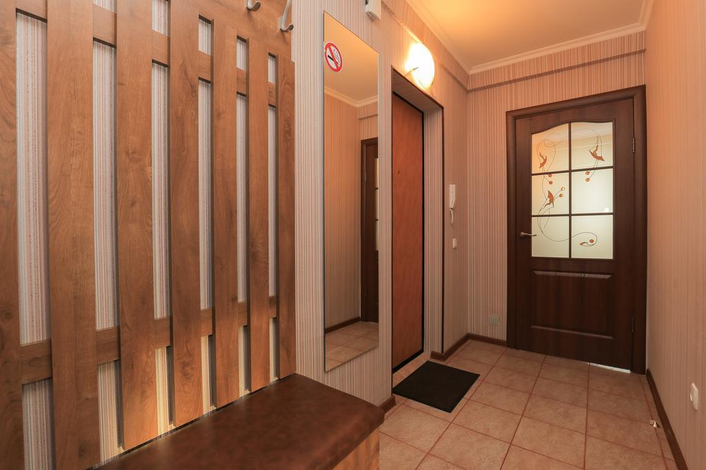 Apartment On Obolonskiy Prospect 12 Kiev Eksteriør bilde